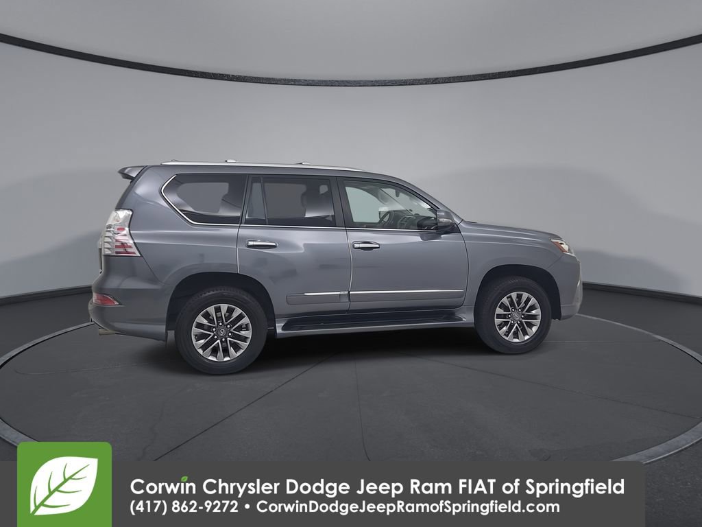 Used 2017 Lexus GX 460 Luxury w/ Preferred Accessory Package image 16