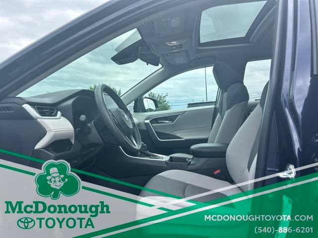 Certified 2025 Toyota RAV4 XLE w/ Convenience Package AWD/4WD image 13