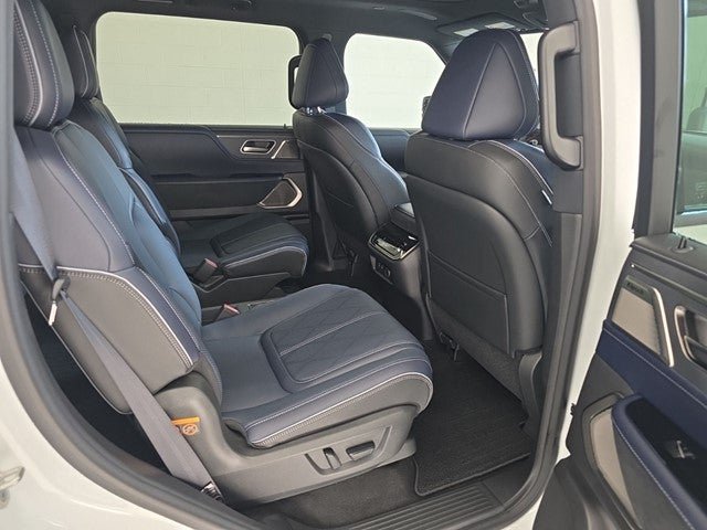 New 2026 INFINITI QX80 4WD w/ Sport Exterior Package image 63