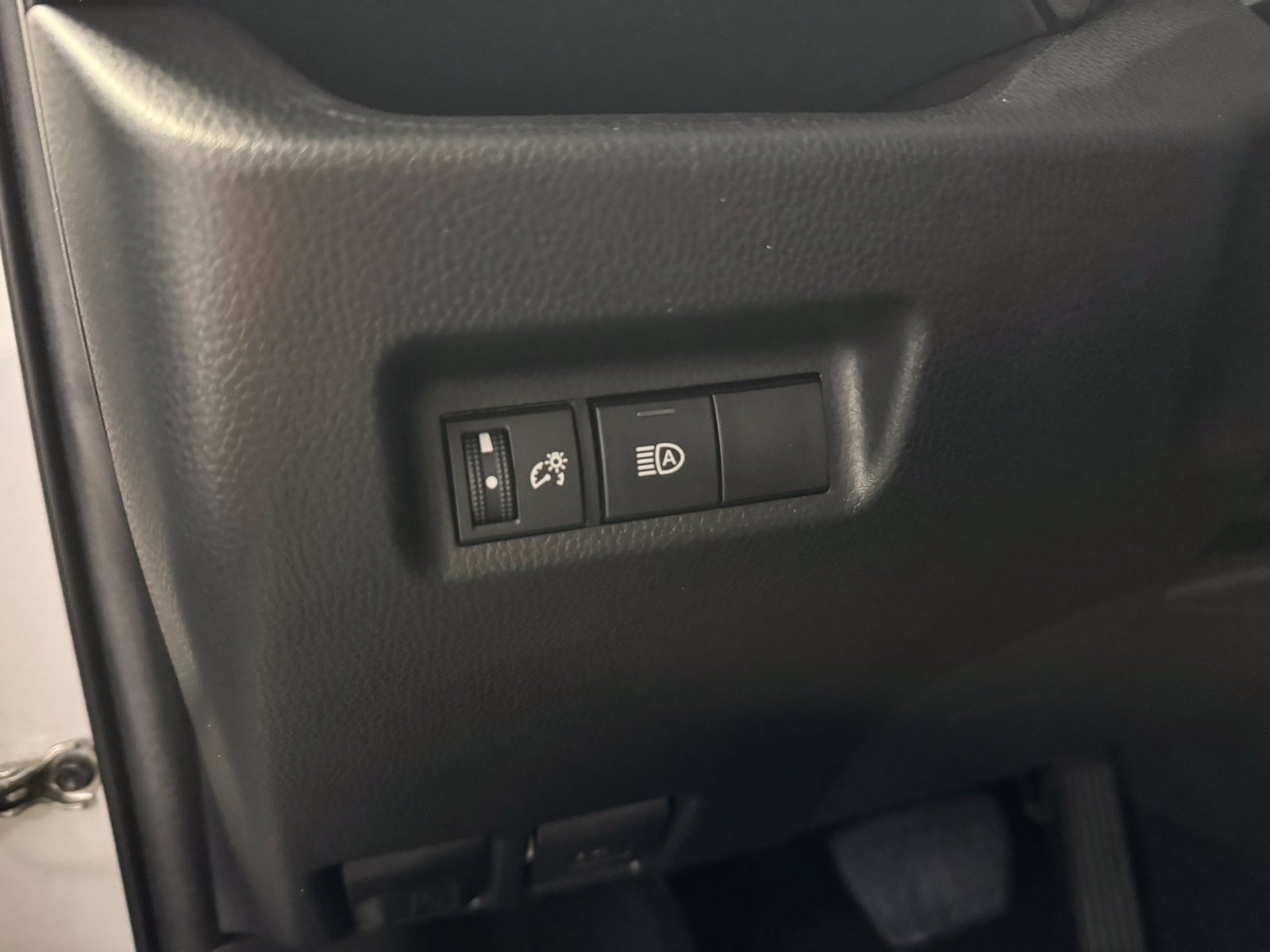 Used 2022 Toyota RAV4 Adventure AWD/4WD image 24
