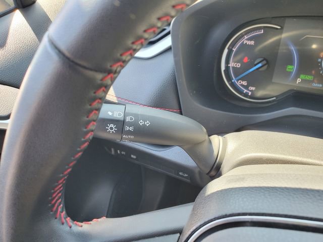 Used 2022 Toyota RAV4 SE image 23