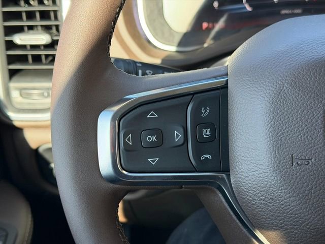 New 2025 RAM 2500 Laramie AWD/4WD image 11