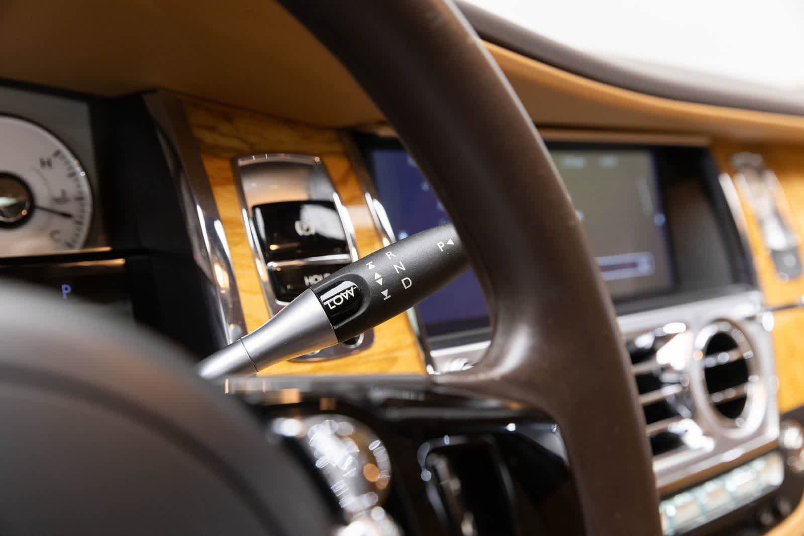 Used 2013 Rolls-Royce Ghost RWD image 22