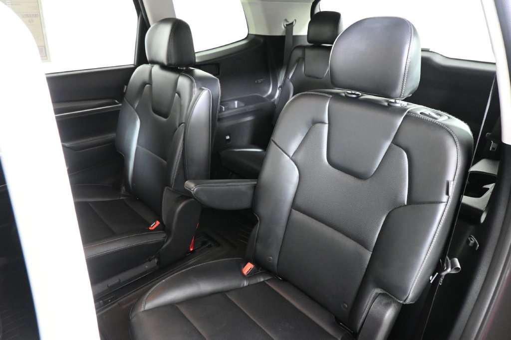 Used 2024 Kia Telluride S AWD/4WD image 4