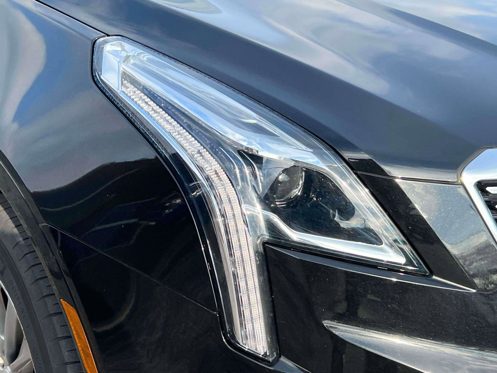 Certified 2023 Cadillac XT5 Premium Luxury image 7