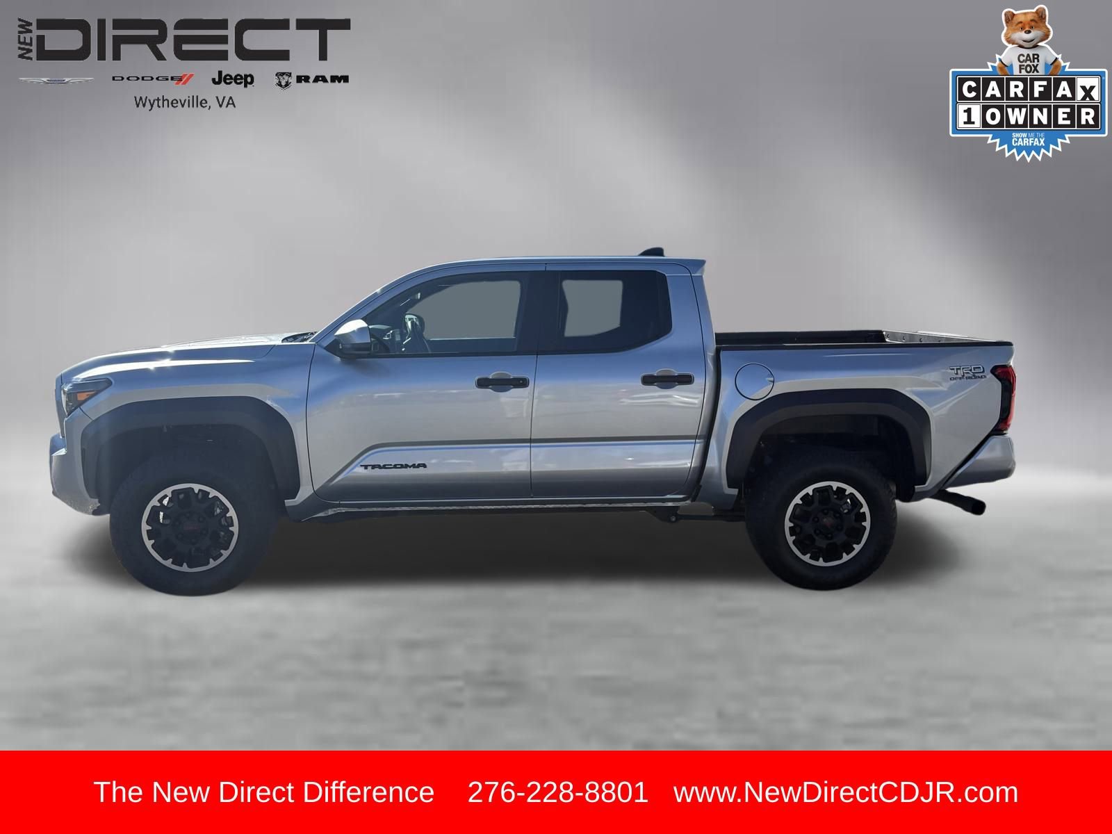 Used 2024 Toyota Tacoma TRD Off-Road image 2