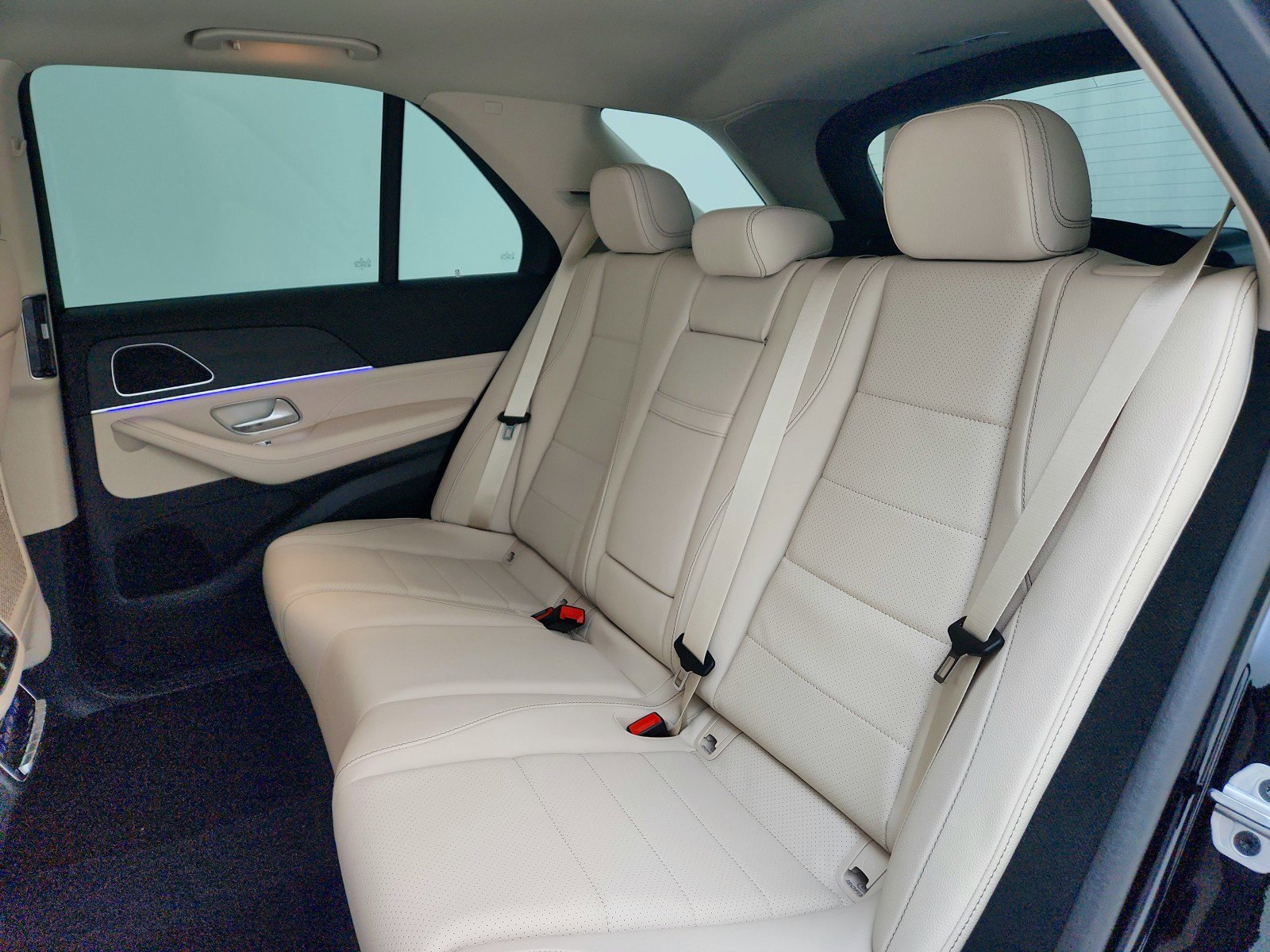 Certified 2025 Mercedes-Benz GLE 350 4MATIC image 12