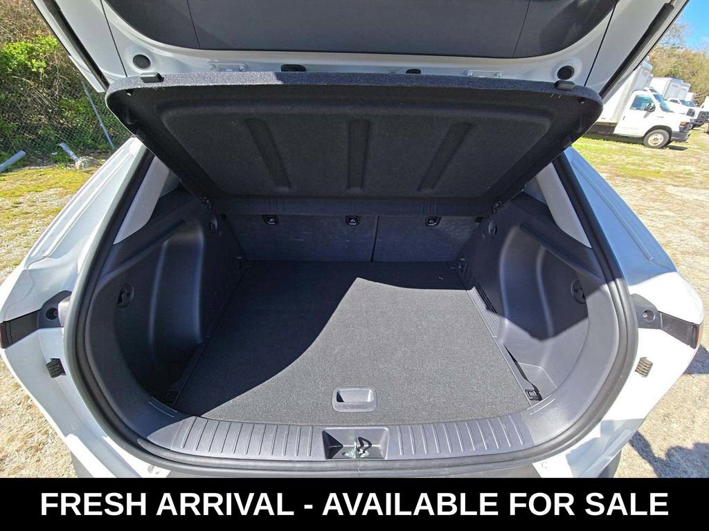 Used 2025 Hyundai Kona SEL image 14