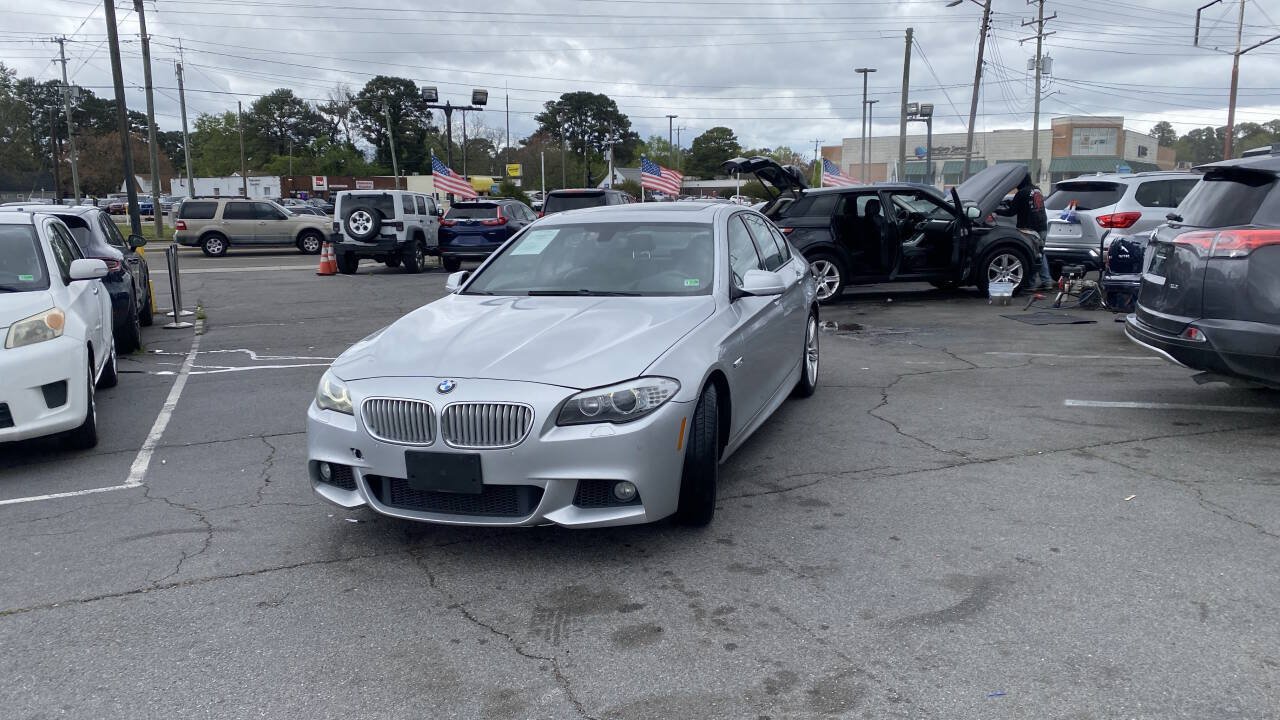 Used 2013 BMW 550i Sedan RWD image 17