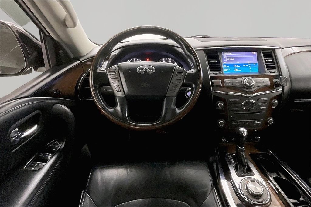 Used 2013 INFINITI QX56 4WD image 9
