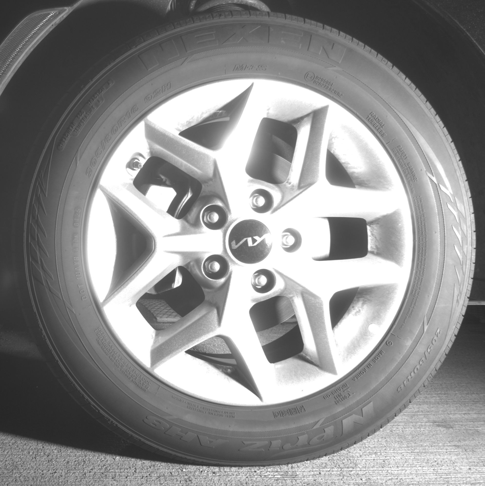 Used 2025 Kia Soul LX w/ LX Technology Package FWD image 17