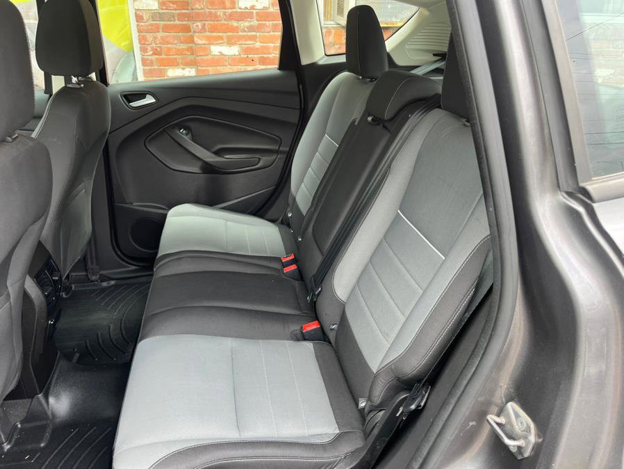 Used 2013 Ford C-MAX SE w/ Winter Pkg image 8