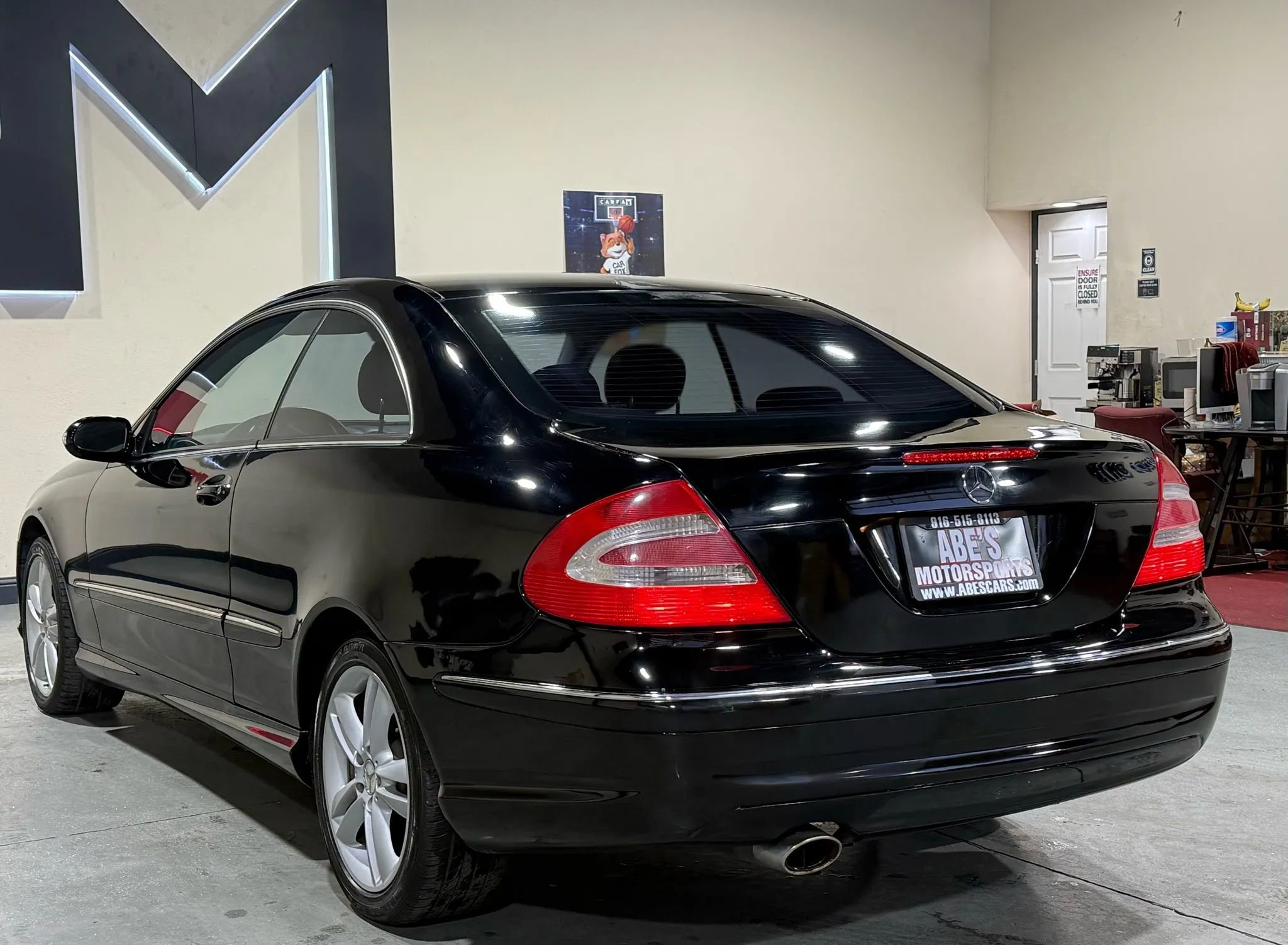 Used 2006 Mercedes-Benz CLK 350 Coupe image 6
