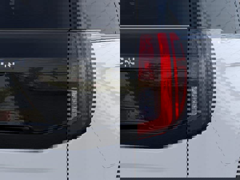 New 2025 Ford Expedition Active image 44