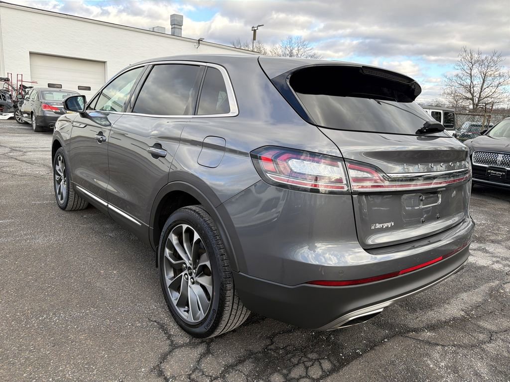 Certified 2021 Lincoln Nautilus Reserve w/ Cargo Utility Package image 3