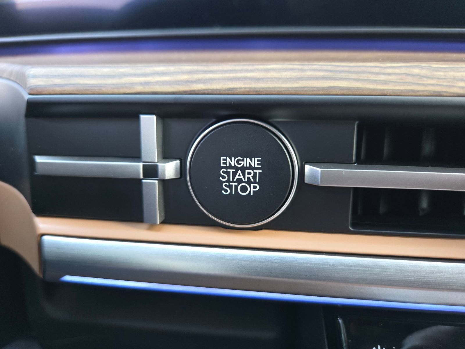 New 2026 Hyundai Santa Fe Calligraphy AWD/4WD image 14