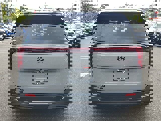 New 2026 Kia Carnival SX image 5