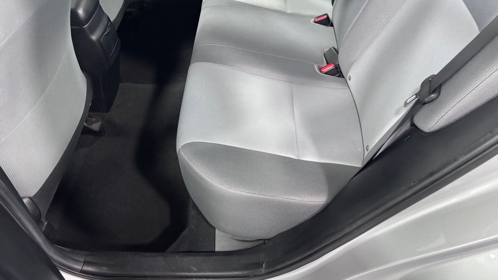 Used 2015 Toyota Corolla L FWD image 20