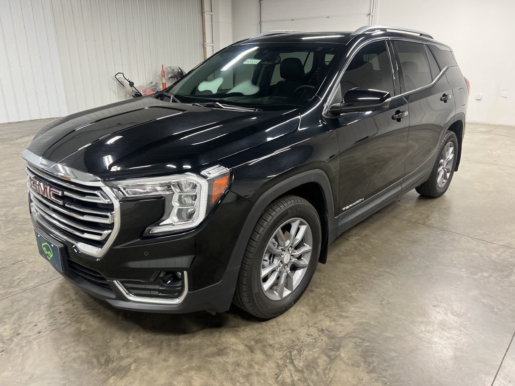 Certified 2023 GMC Terrain SLT w/ Infotainment Package II AWD/4WD image 5