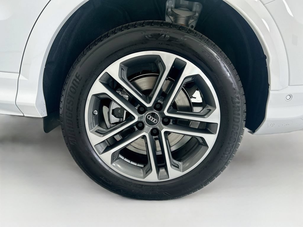 New 2026 Audi Q5 Premium AWD/4WD image 30
