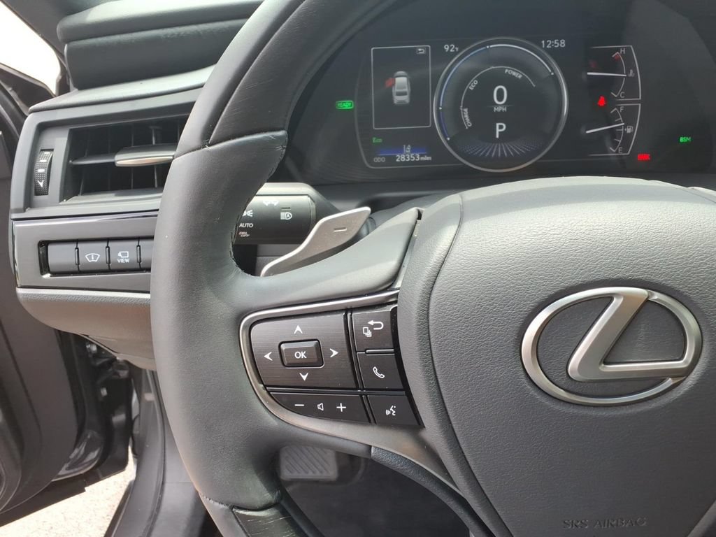 Used 2022 Lexus ES 300h w/ Accessory Package FWD image 21