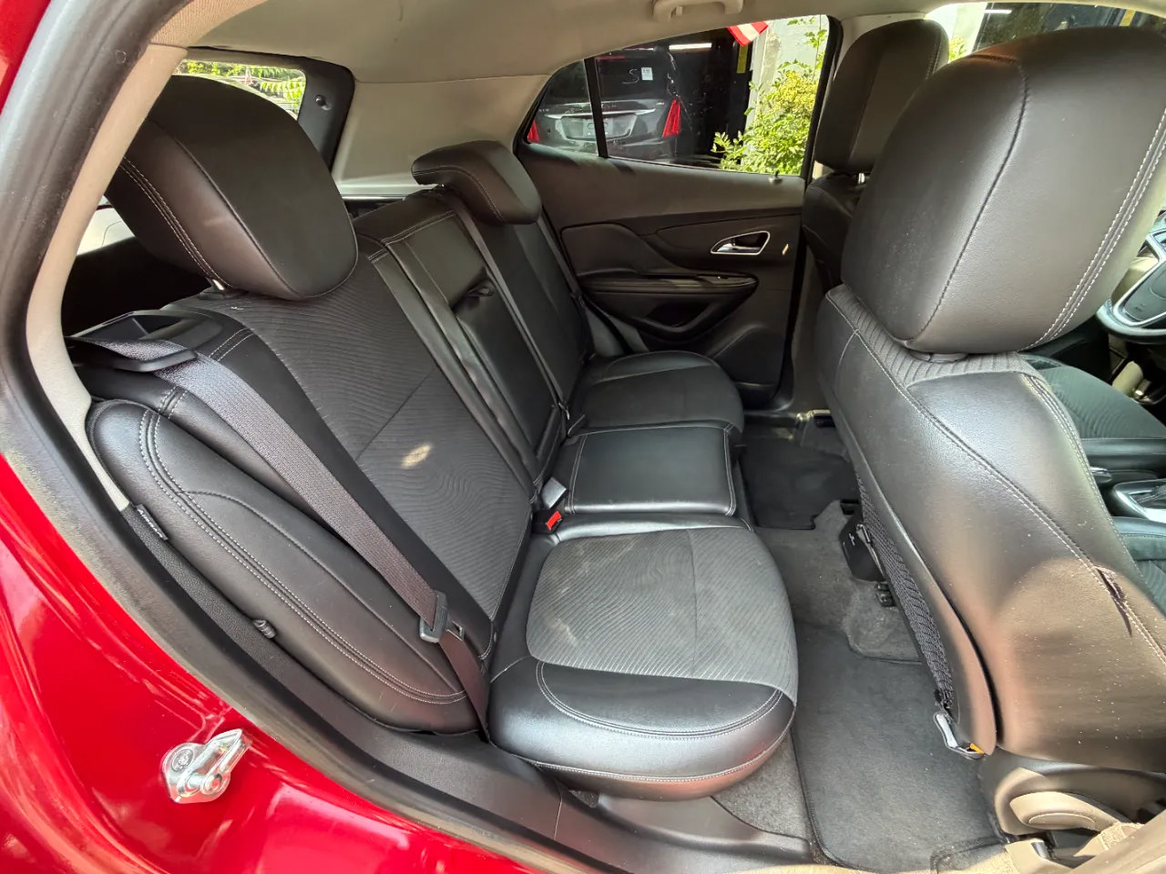 Used 2014 Buick Encore Convenience FWD image 31