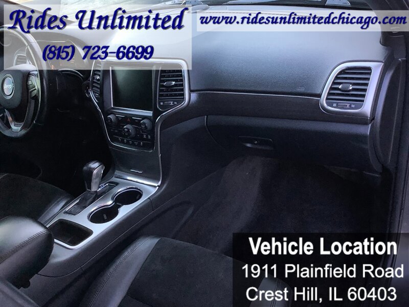 Used 2017 Jeep Grand Cherokee Altitude AWD/4WD image 37