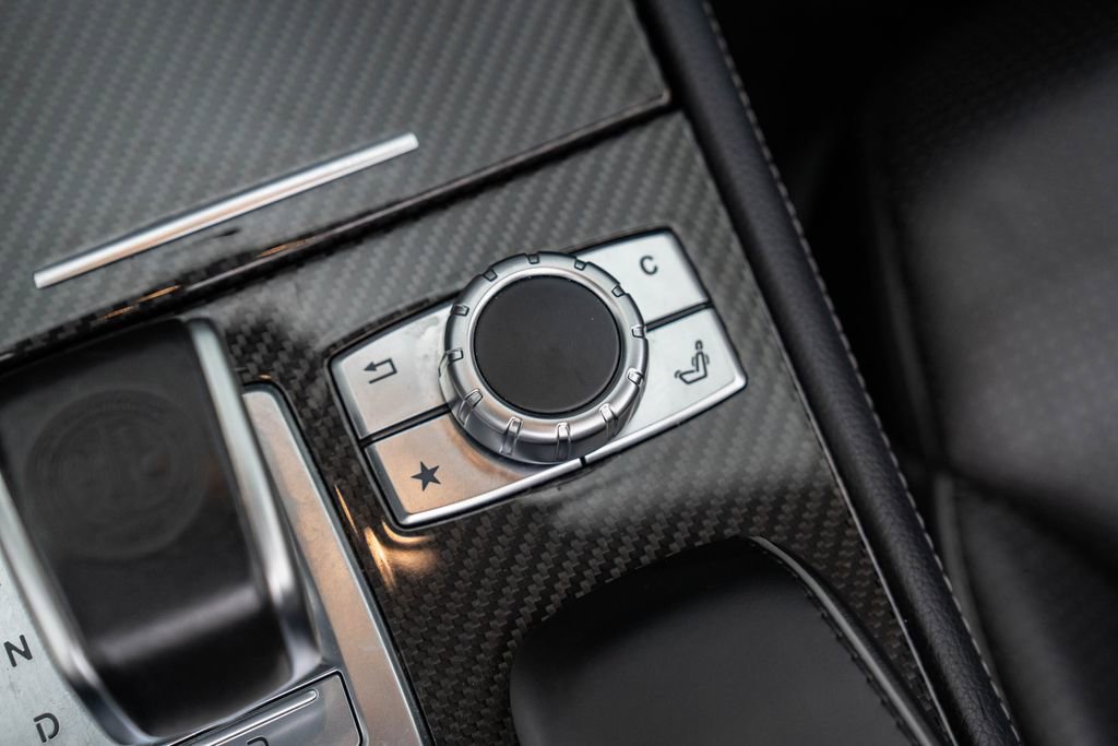 Used 2017 Mercedes-Benz SL 63 AMG image 30