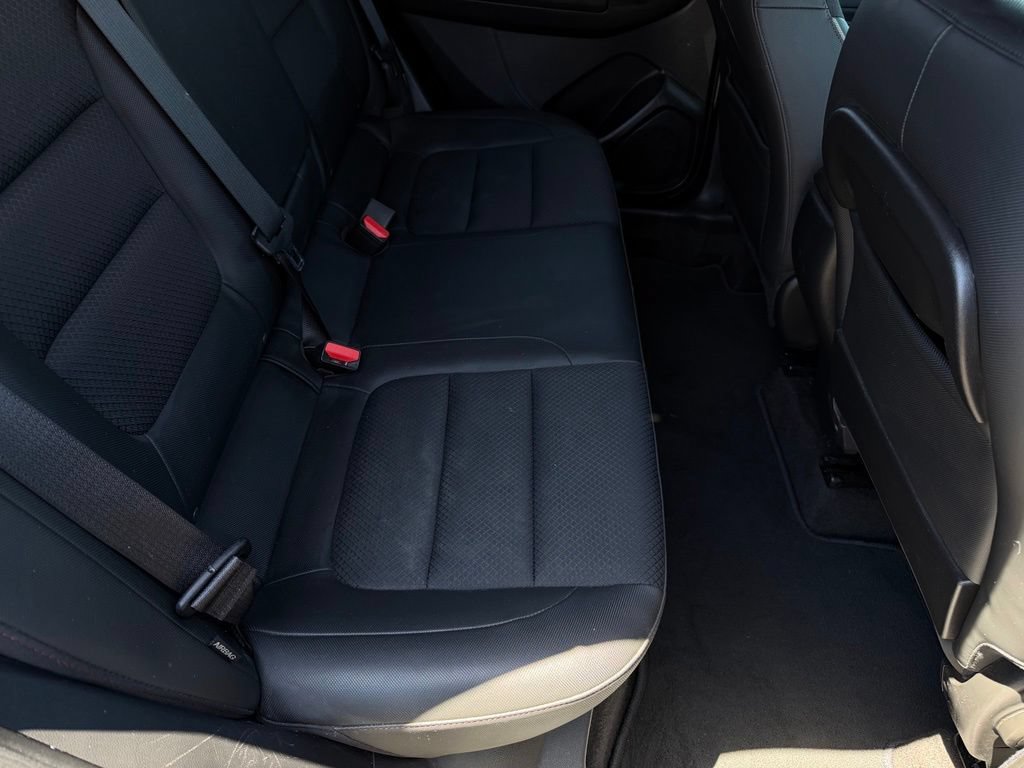 Used 2023 Chevrolet TrailBlazer RS FWD image 12