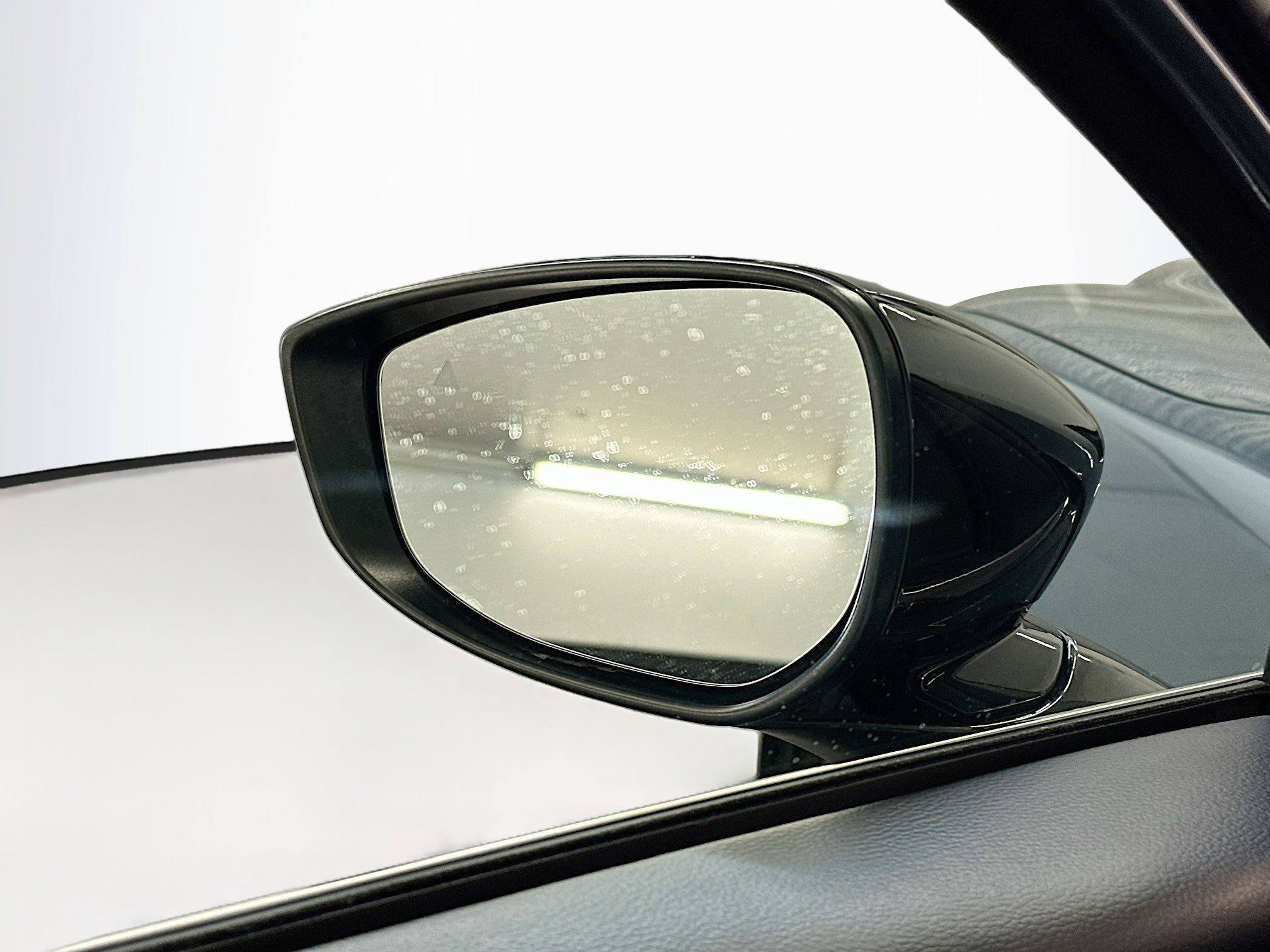 Used 2025 MAZDA CX-30 AWD 2.5 S w/ Preferred Package image 16