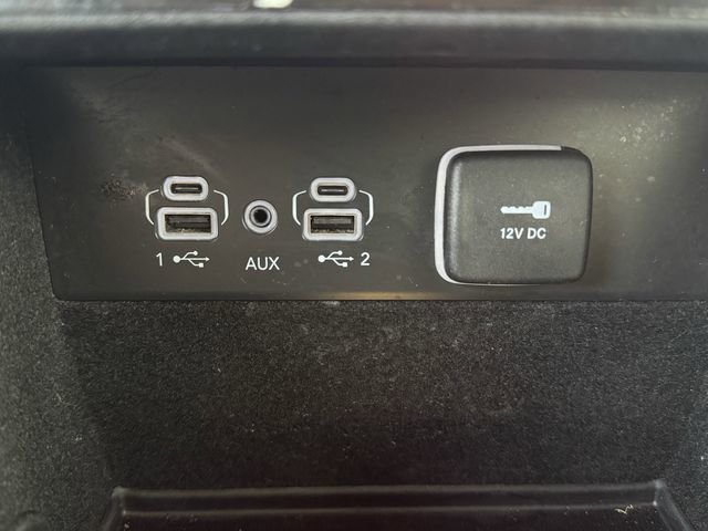 Used 2021 Jeep Grand Cherokee L Limited image 18