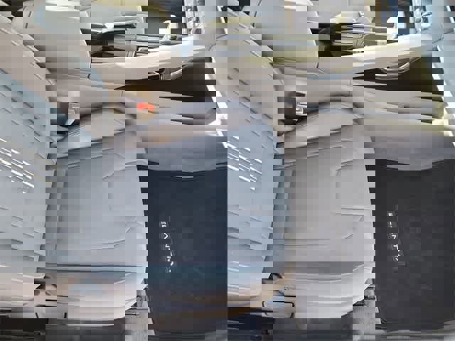 Used 2022 Hyundai Elantra SEL w/ Cargo Package image 19