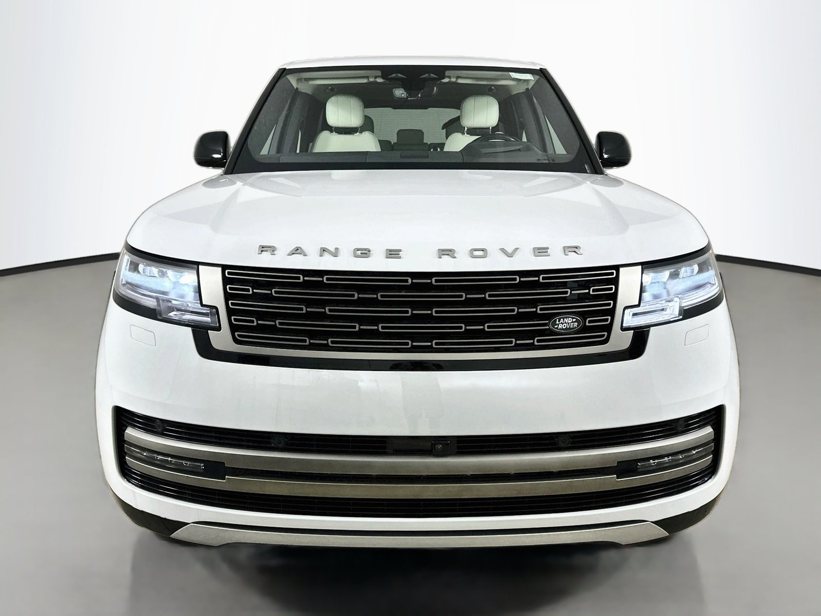 New 2026 Land Rover Range Rover SE AWD/4WD image 2