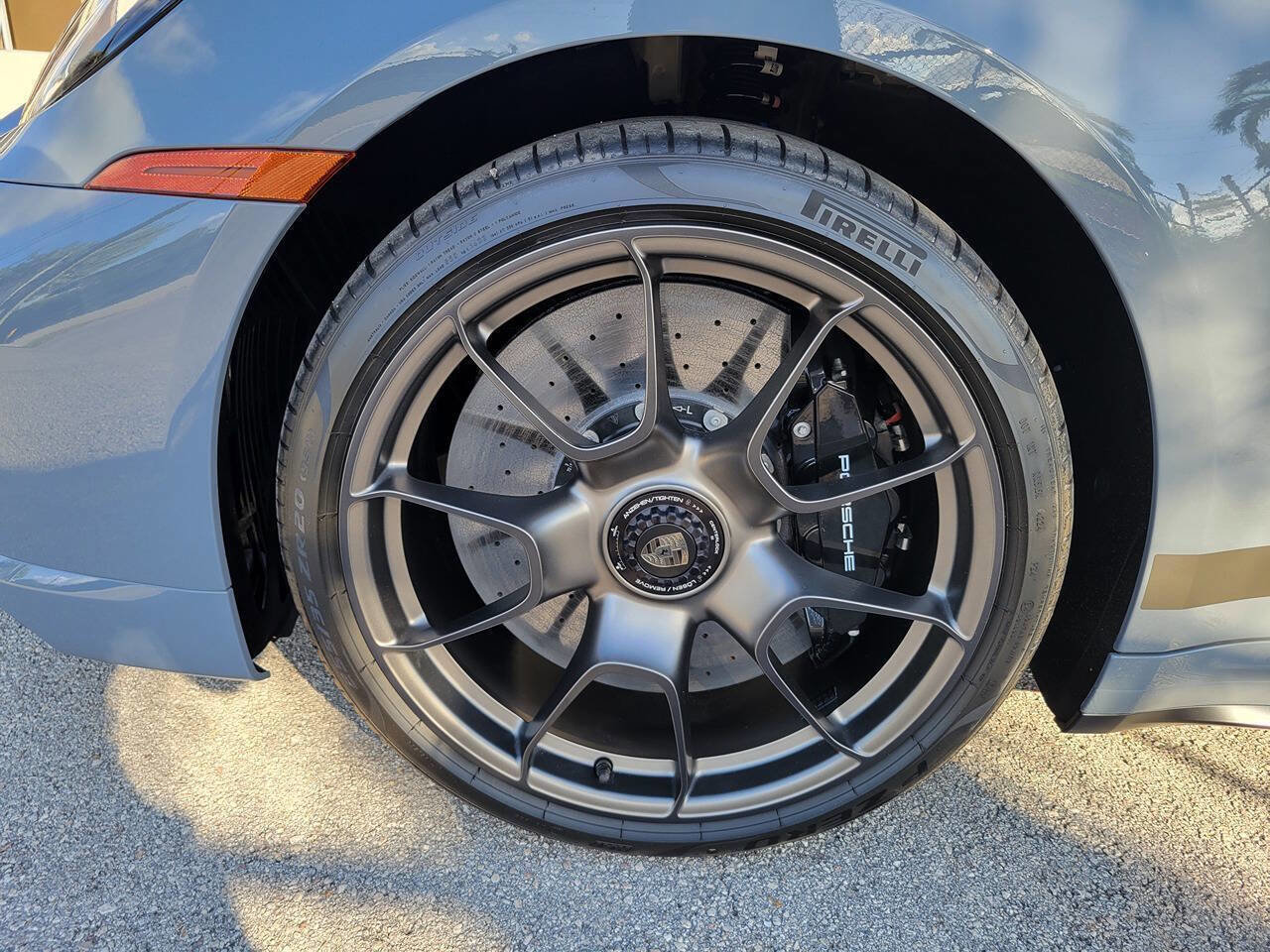 Used 2025 Porsche 911 Turbo S image 31