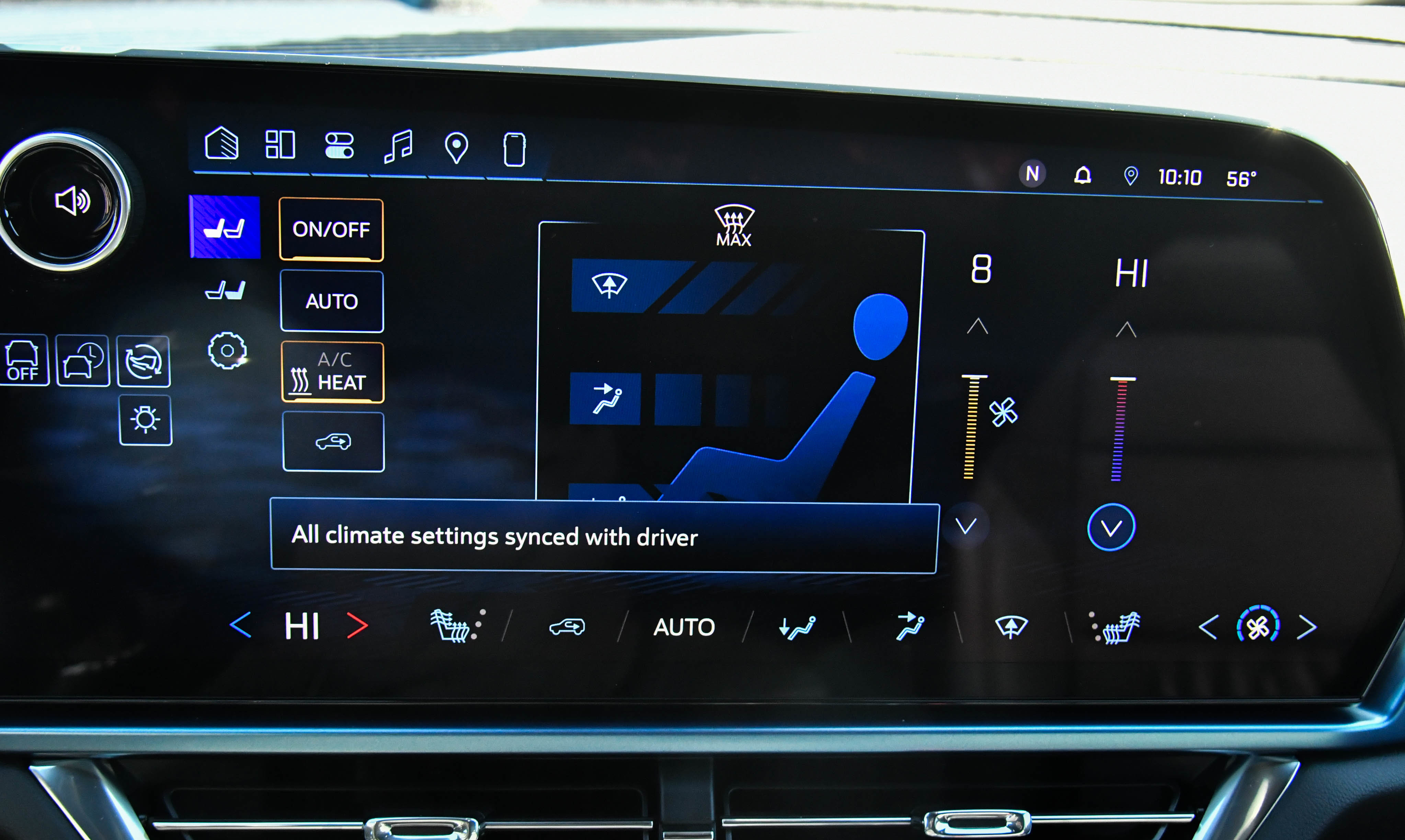 Used 2025 Chevrolet Equinox EV LT w/ Convenience Package image 32