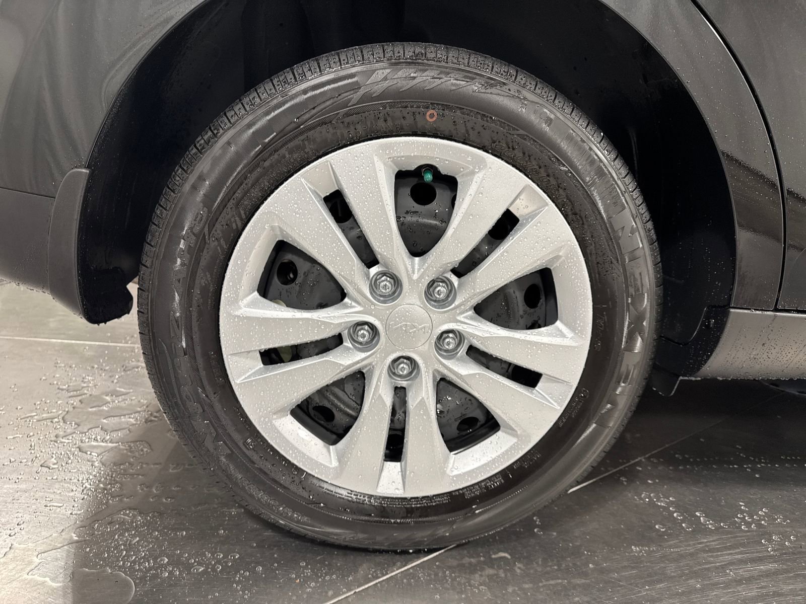 Certified 2023 Kia Soul LX FWD image 14