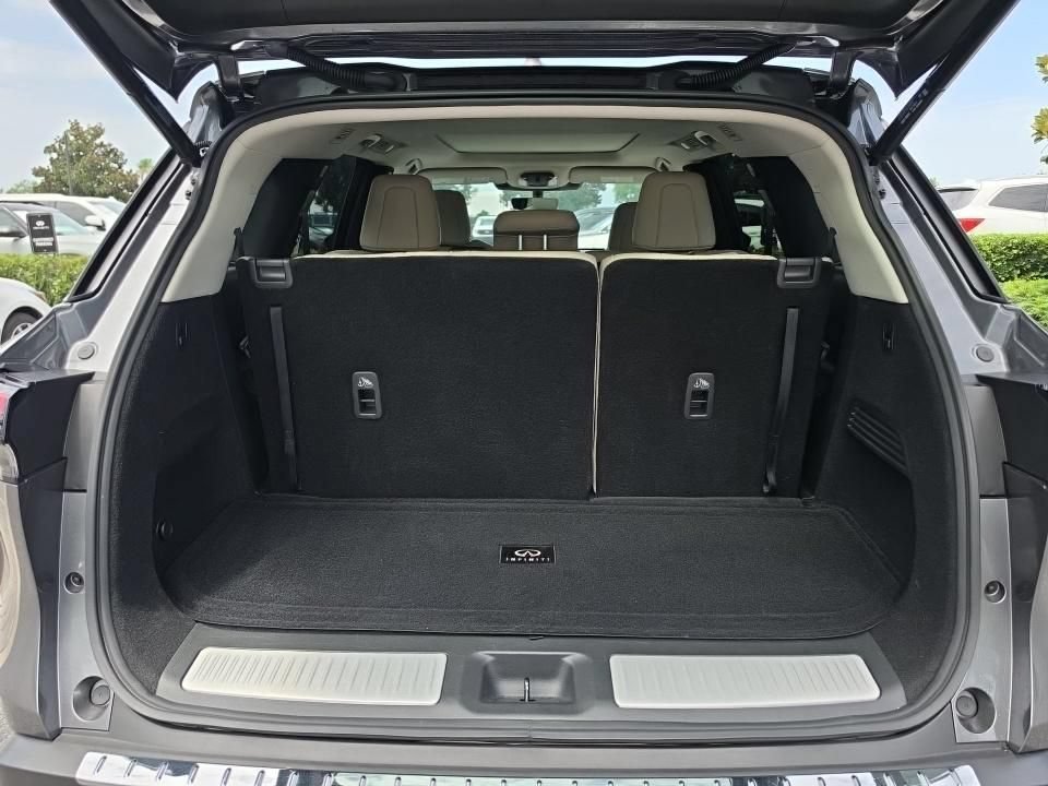 Certified 2023 INFINITI QX60 Luxe w/ Cargo Package AWD/4WD image 10