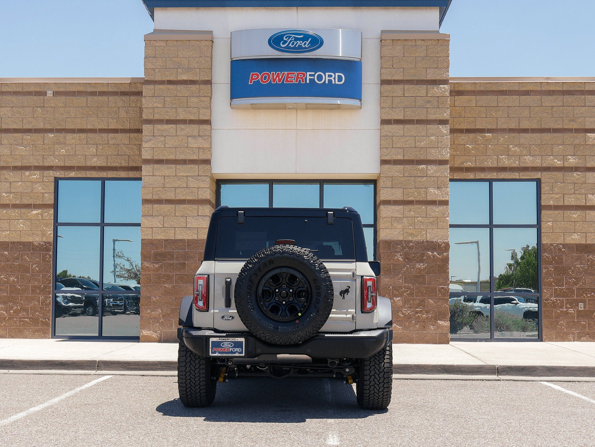 New 2026 Ford Bronco Badlands AWD/4WD image 7