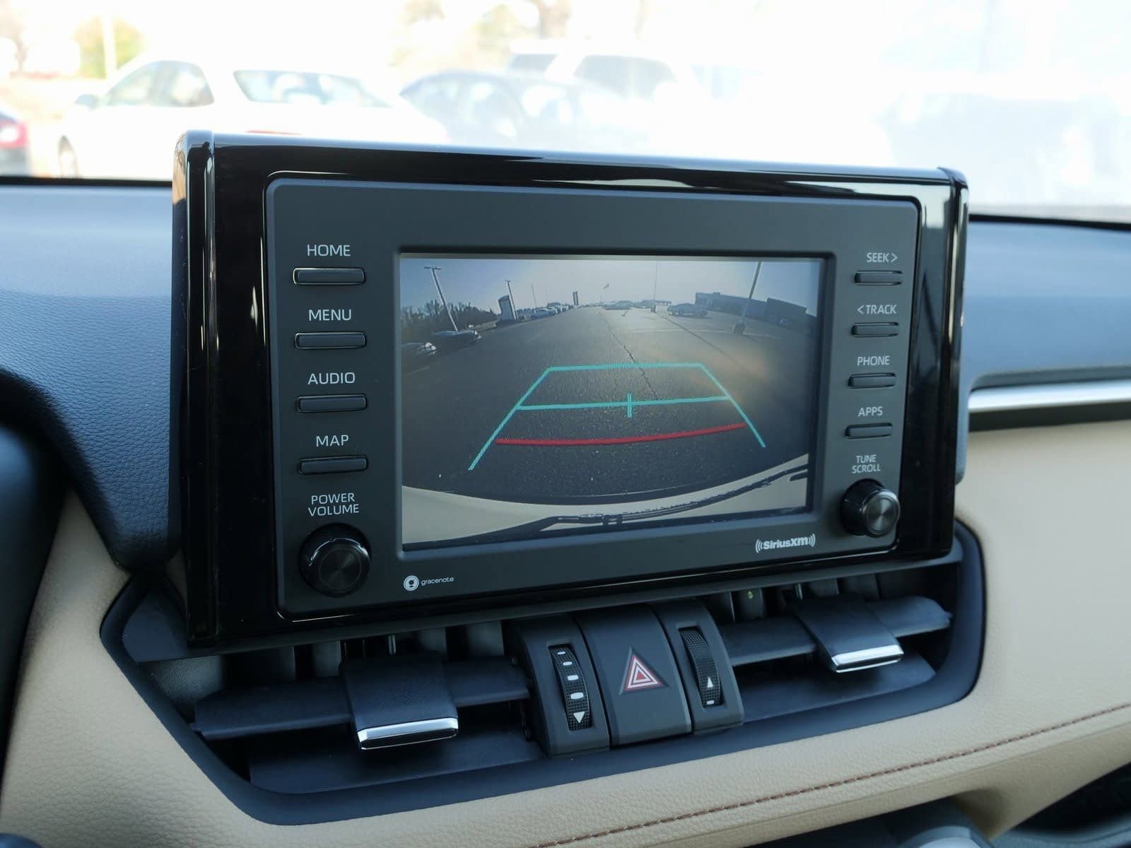 Used 2022 Toyota RAV4 XLE Premium image 27