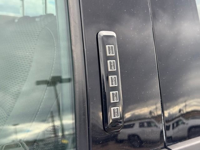 Used 2021 Ford F450 XLT w/ XLT Premium Package AWD/4WD image 13