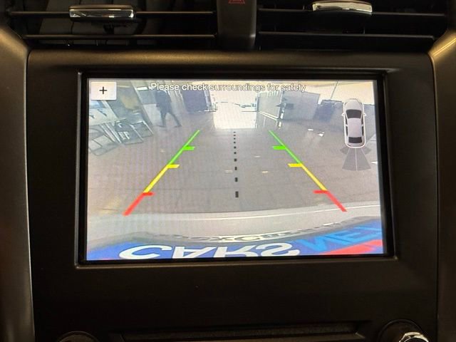 Used 2017 Ford Fusion SE w/ Fusion SE Technology Package image 14