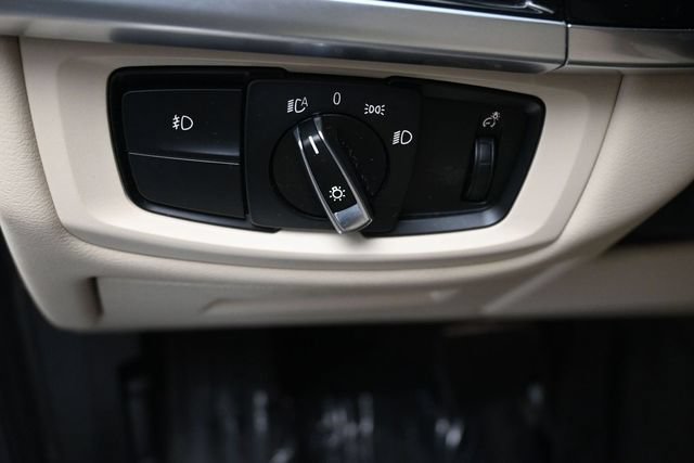 Used 2018 BMW X5 sDrive35i RWD image 17