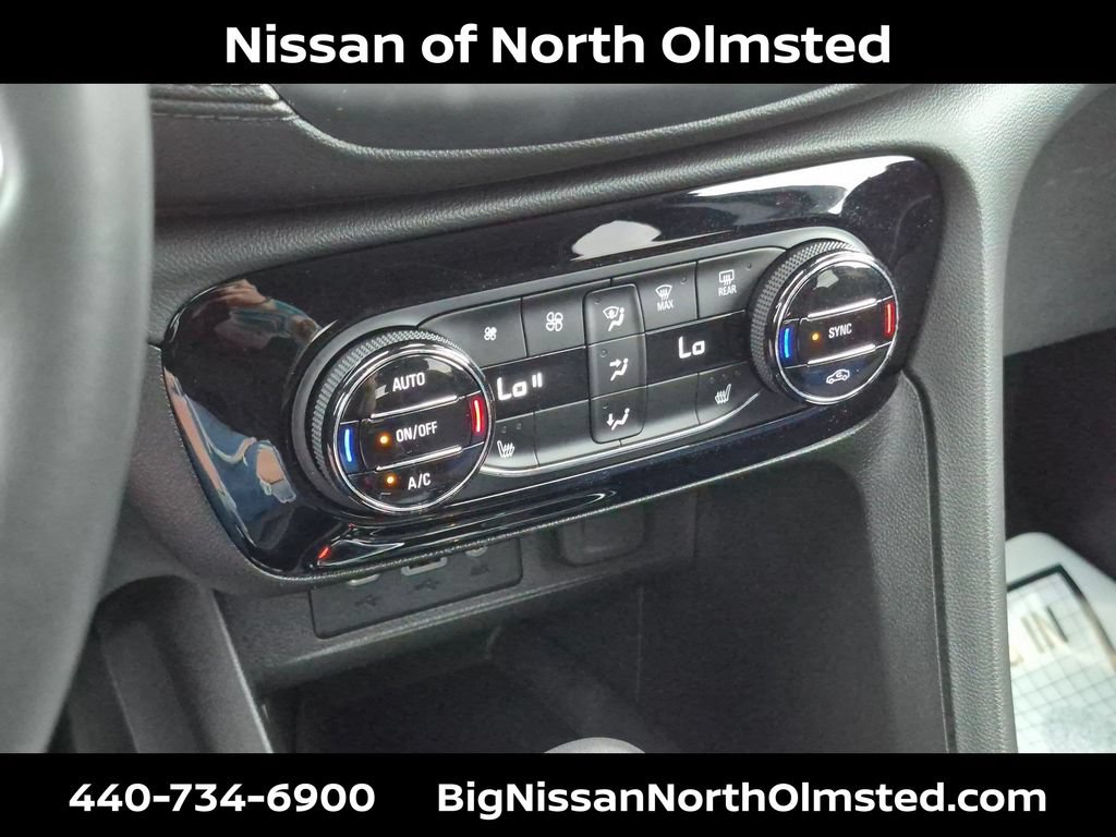 Used 2020 Buick Encore GX Select FWD image 17