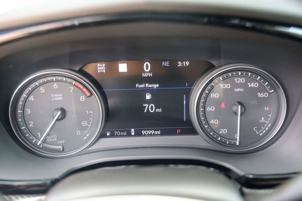 Certified 2025 Cadillac XT5 Sportv w/ Technology Package AWD/4WD image 11