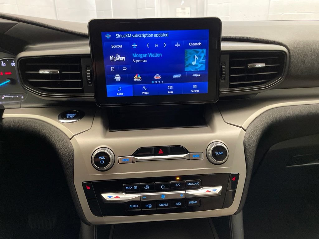 Used 2023 Ford Explorer XLT RWD image 15