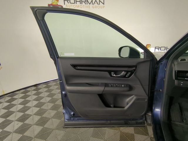 Used 2023 Honda CR-V Sport Touring image 17