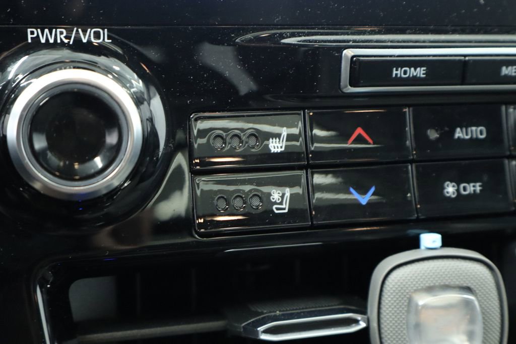 Used 2022 Toyota Highlander Platinum AWD/4WD image 47