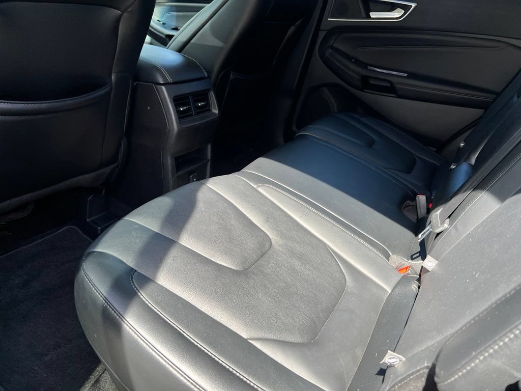 Used 2015 Ford Edge Titanium AWD/4WD image 17