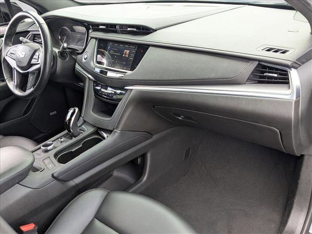 Used 2021 Cadillac XT5 Luxury w/ LPO, Illumination Package FWD image 20