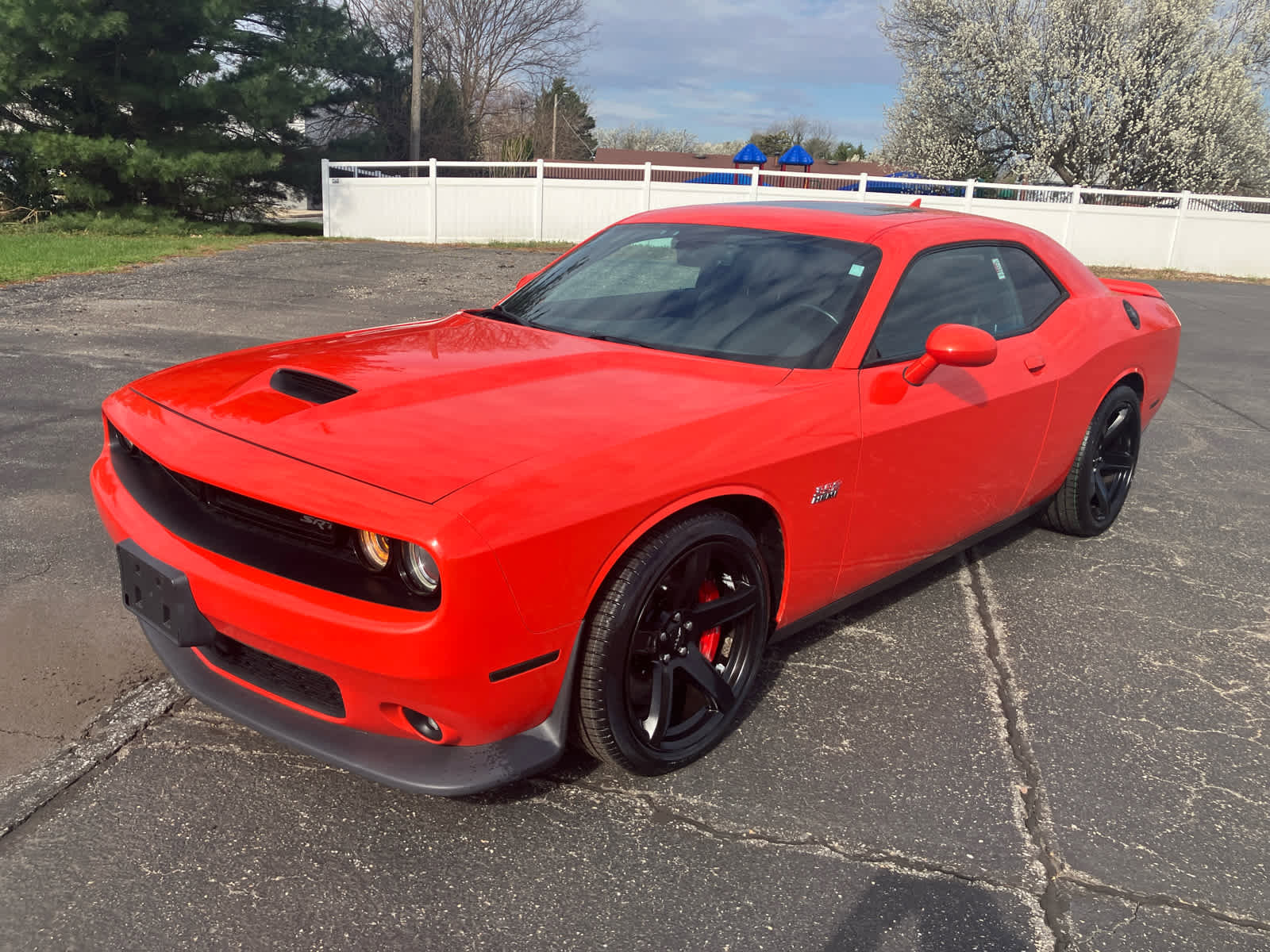 Used 2018 Dodge Challenger SRT w/ Technology Group image 1